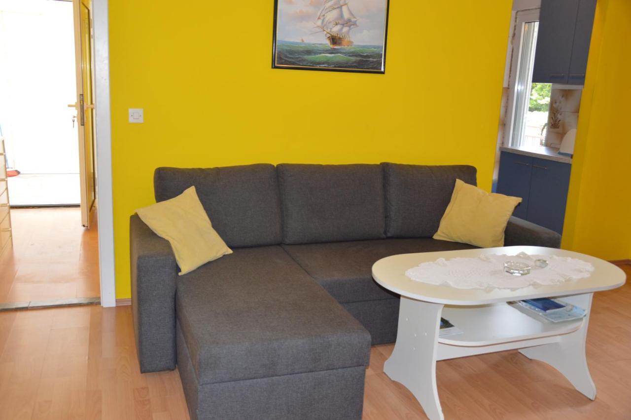 Apartment Lana Vrsar Luaran gambar