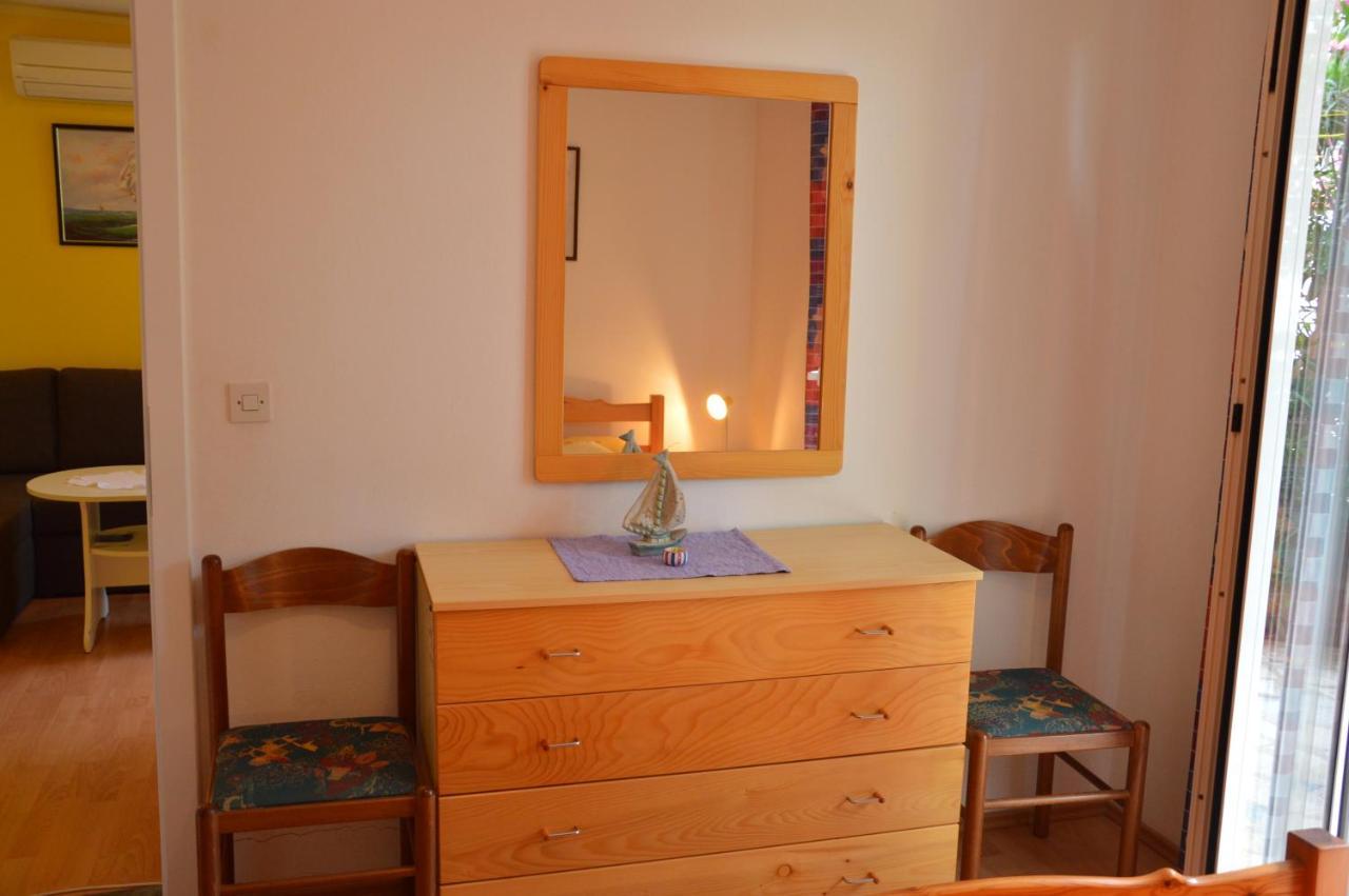 Apartment Lana Vrsar Luaran gambar
